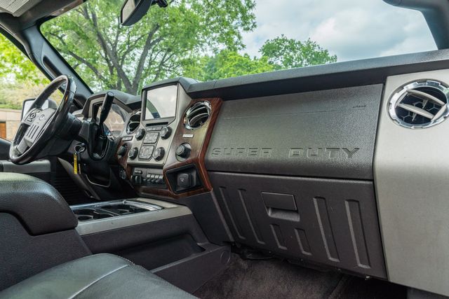2015 Ford F-250 Super Duty Lariat ULTIMATE CREW CAB FX4 4X4 / 6.7L DIESEL | Austin, TX | Rocky Mountain Truck Stop Austin 2015 Ford F-250 Super Duty Lariat ULTIMATE CREW CAB FX4 4X4 / 6.7L DIESEL | Austin, TX | Rocky Mountain Truck Stop Austin