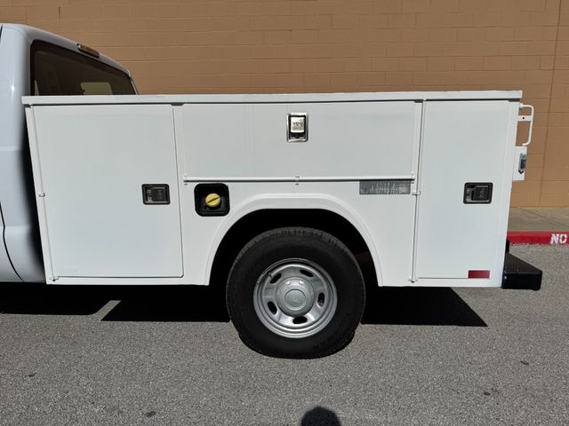 2015 Ford F-250 Super Duty XL Utility/Service Bed | Corpus Christi, TX | Discount Motor Company 2015 Ford F-250 Super Duty XL Utility/Service Bed | Corpus Christi, TX | Discount Motor Company