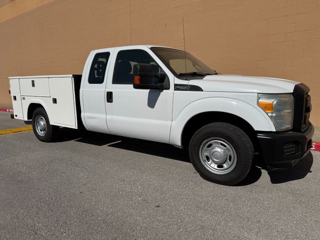 2015 Ford F-250 Super Duty XL Utility/Service Bed | Corpus Christi, TX | Discount Motor Company