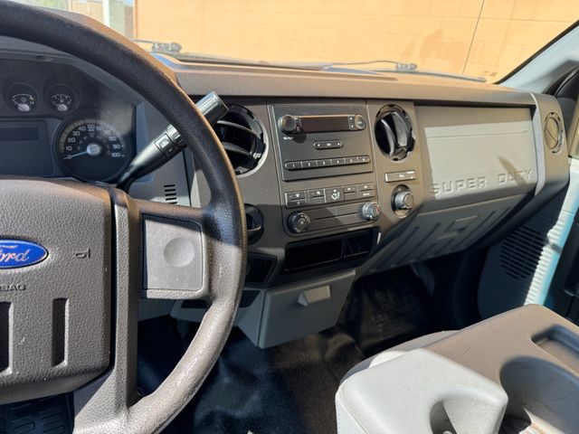 2015 Ford F-250 Super Duty XL Utility/Service Bed | Corpus Christi, TX | Discount Motor Company 2015 Ford F-250 Super Duty XL Utility/Service Bed | Corpus Christi, TX | Discount Motor Company