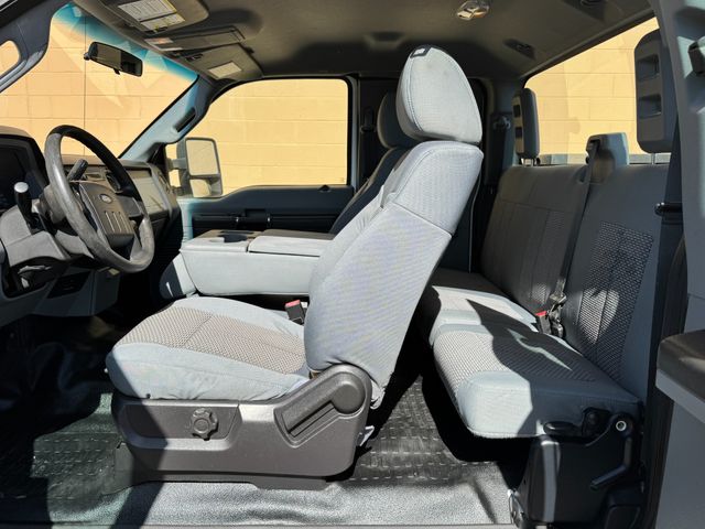 2015 Ford F-250 Super Duty XL Utility/Service Bed | Corpus Christi, TX | Discount Motor Company 2015 Ford F-250 Super Duty XL Utility/Service Bed | Corpus Christi, TX | Discount Motor Company