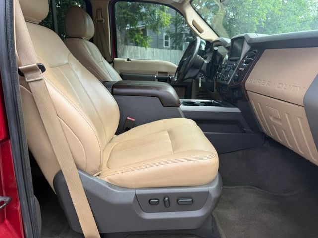 2015 Ford F-250 Super Duty Lariat Pickup 4D 6 3/4 ft
