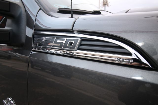 2015 Ford F-250 Super Duty XLT | San Antonio, TX | R&L Certified Auto Group 2015 Ford F-250 Super Duty XLT | San Antonio, TX | R&L Certified Auto Group