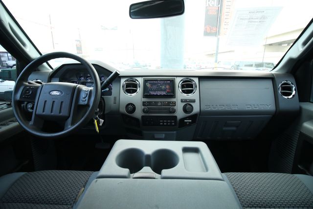 2015 Ford F-250 Super Duty XLT | San Antonio, TX | R&L Certified Auto Group 2015 Ford F-250 Super Duty XLT | San Antonio, TX | R&L Certified Auto Group