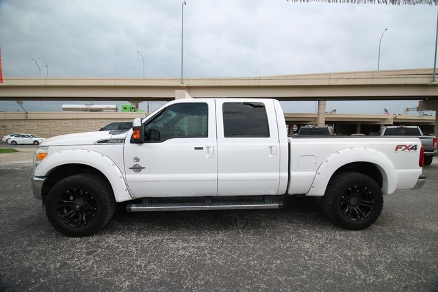 2015 Ford F-250 Super Duty LARIAT | San Antonio, TX | R&L Certified Auto Group 2015 Ford F-250 Super Duty LARIAT | San Antonio, TX | R&L Certified Auto Group