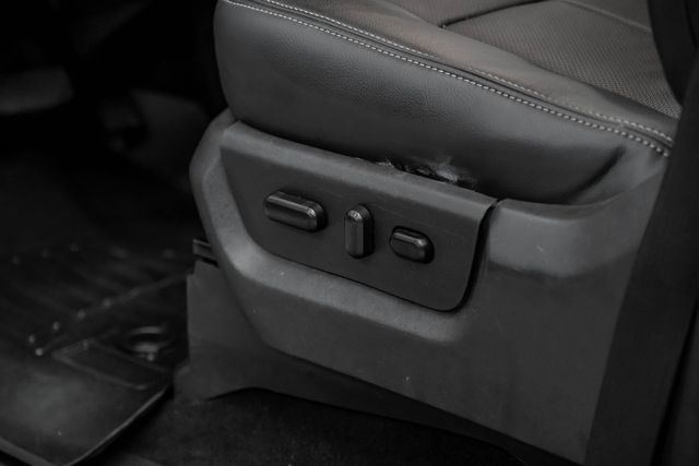 2015 Ford F-350 Super Duty Lariat SUNROOF Sony Audio Nav LEVELED 35" R/T MPD | Dallas, TX | East Dallas Diesel 2015 Ford F-350 Super Duty Lariat SUNROOF Sony Audio Nav LEVELED 35" R/T MPD | Dallas, TX | East Dallas Diesel