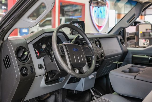 2015 Ford F-350 Super Duty XL 2015 Ford F-350 Super Duty XL