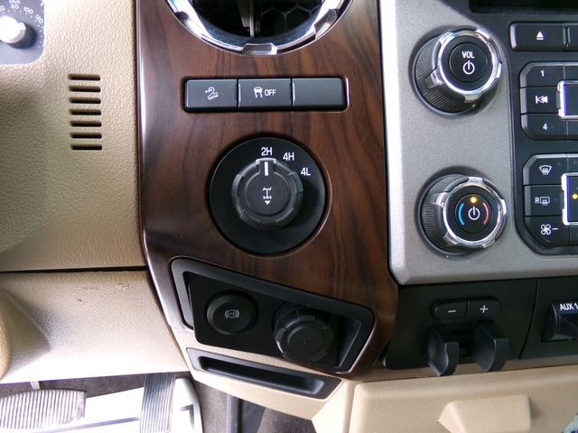 2015 Ford F-350 Super Duty Crew Lariat