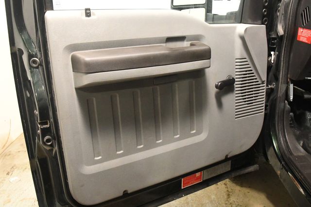 2015 Ford F-350 Super Duty XL Walk In Utility Box | Branford, CT | Sound Auto Wholesalers 2015 Ford F-350 Super Duty XL Walk In Utility Box | Branford, CT | Sound Auto Wholesalers