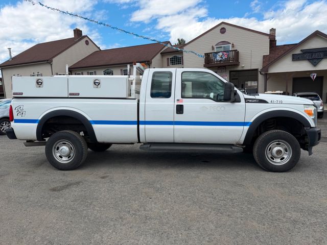 2015 Ford F-350 Super Duty XL