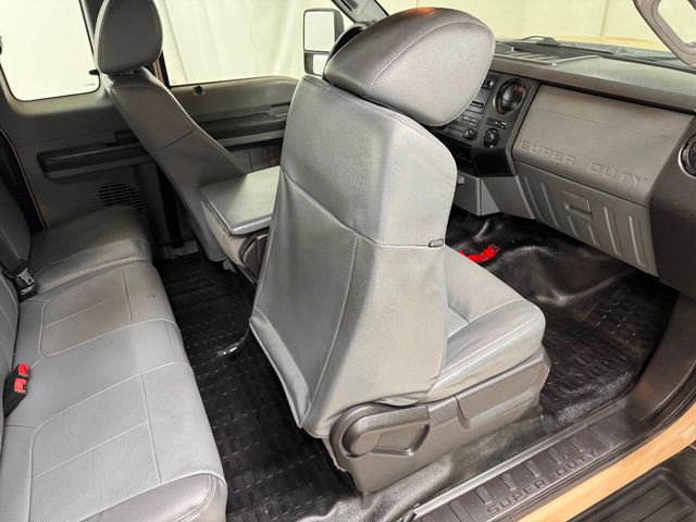 2015 Ford F-350 Super Duty XL 4x2 4dr SuperCab 6.8 ft. SB SRW Pickup | Houston, TX | Houston Auto Credit 2015 Ford F-350 Super Duty XL 4x2 4dr SuperCab 6.8 ft. SB SRW Pickup | Houston, TX | Houston Auto Credit