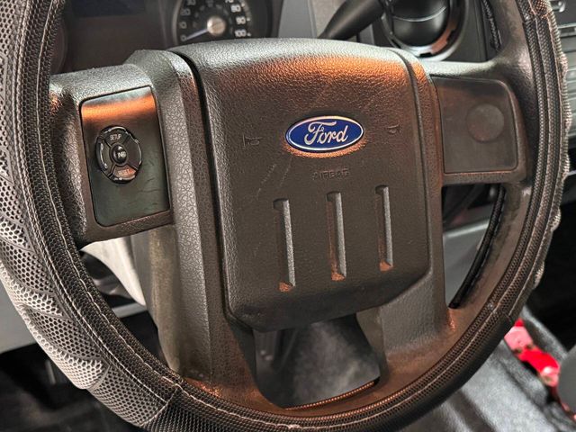 2015 Ford F-350 Super Duty XL 4x2 4dr SuperCab 6.8 ft. SB SRW Pickup | Houston, TX | Houston Auto Credit