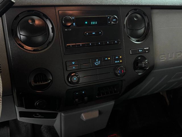 2015 Ford F-350 Super Duty XL 4x2 4dr SuperCab 6.8 ft. SB SRW Pickup | Houston, TX | Houston Auto Credit