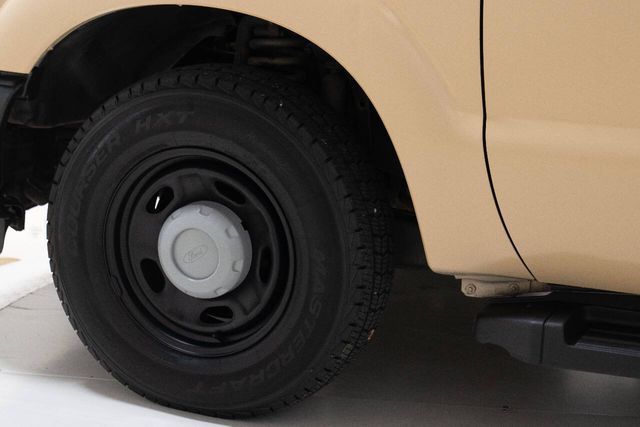 2015 Ford F-350 Super Duty XL 4x2 4dr SuperCab 6.8 ft. SB SRW Pickup | Houston, TX | Houston Auto Credit 2015 Ford F-350 Super Duty XL 4x2 4dr SuperCab 6.8 ft. SB SRW Pickup | Houston, TX | Houston Auto Credit