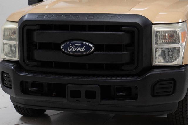 2015 Ford F-350 Super Duty XL 4x2 4dr SuperCab 6.8 ft. SB SRW Pickup | Houston, TX | Houston Auto Credit