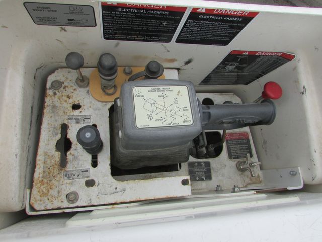 2015 F-550 4x4 Reg Cab Utility 42' Height Bucket | St Cloud MN | NorthStar Truck Sales 2015 F-550 4x4 Reg Cab Utility 42' Height Bucket | St Cloud MN | NorthStar Truck Sales