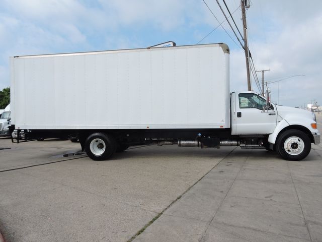 2015 Ford F-750 Non-CDL Box Truck 