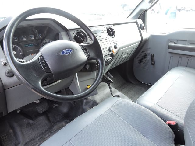 2015 Ford F-750 Non-CDL Box Truck 