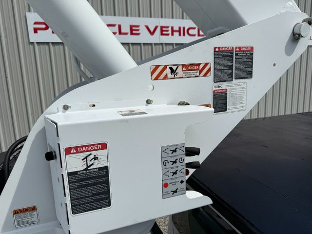 2015 Ford F-750 Super Duty Altec LRV756 Boom | Irving, TX | Pinnacle Trucks 2015 Ford F-750 Super Duty Altec LRV756 Boom | Irving, TX | Pinnacle Trucks