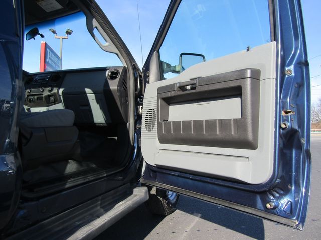 2015 Ford F250 Regular Cab 4x4 with 8' Knapheide Utility Bed 2015 Ford F250 Regular Cab 4x4 with 8' Knapheide Utility Bed