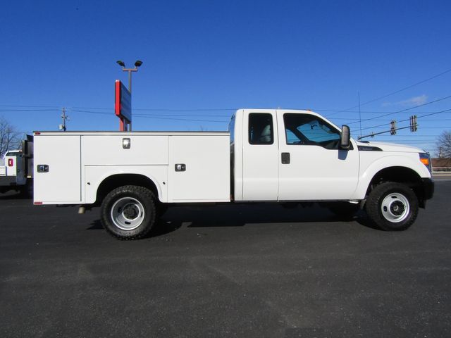 2015 Ford F350 Extended Cab 4x4 with 9' Knapheide Utility Bed 2015 Ford F350 Extended Cab 4x4 with 9' Knapheide Utility Bed