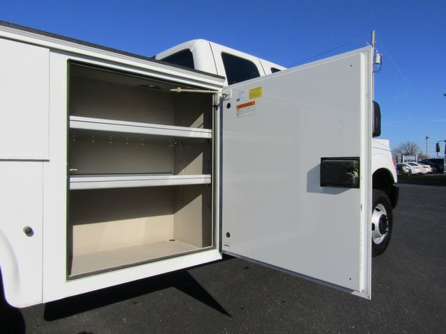 2015 Ford F350 Extended Cab 4x4 with 9' Knapheide Utility Bed 2015 Ford F350 Extended Cab 4x4 with 9' Knapheide Utility Bed