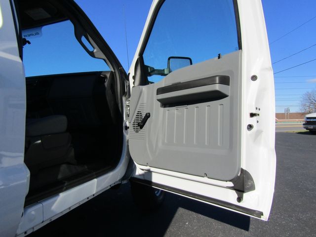 2015 Ford F350 Extended Cab 4x4 with 9' Knapheide Utility Bed 2015 Ford F350 Extended Cab 4x4 with 9' Knapheide Utility Bed