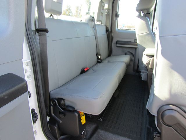 2015 Ford F350 Extended Cab 4x4 with 9' Knapheide Utility Bed 2015 Ford F350 Extended Cab 4x4 with 9' Knapheide Utility Bed