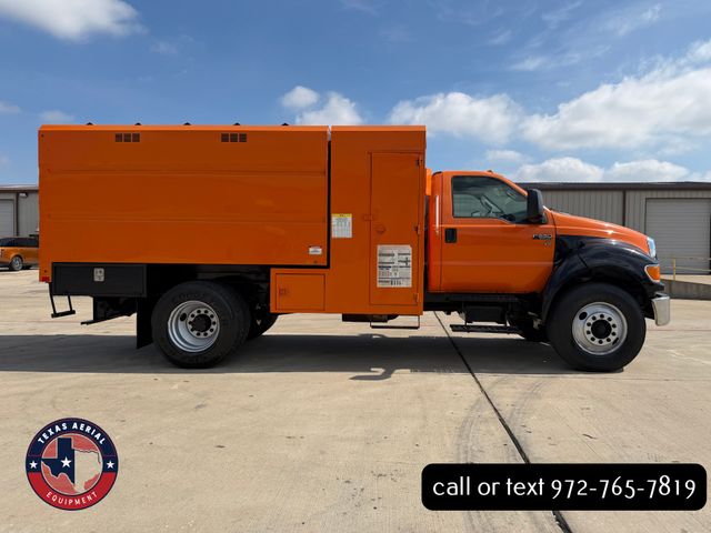 2015 Ford F650 Chipper Truck