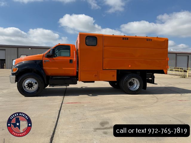 2015 Ford F650 Chipper Truck