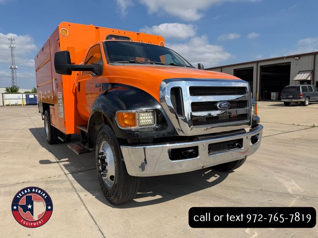 2015 Ford F650 Chipper Truck