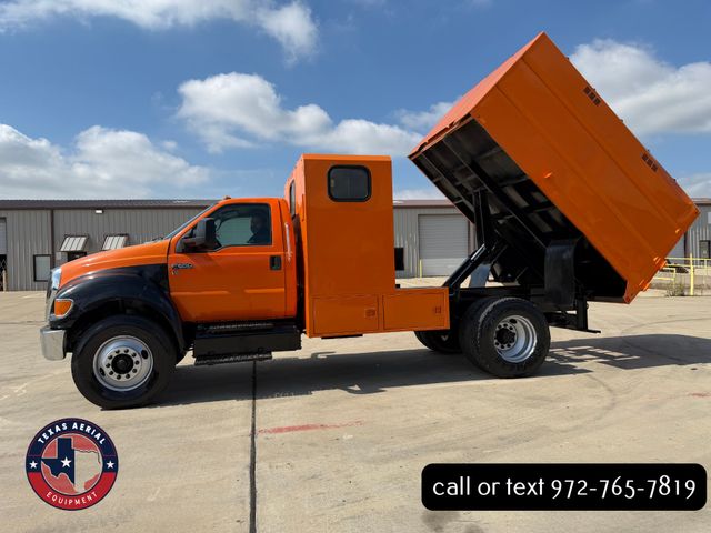 2015 Ford F650 Chipper Truck