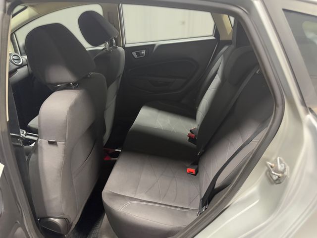 2015 Ford FIESTA SE | Houston, TX | Texas Star Motors 2015 Ford FIESTA SE | Houston, TX | Texas Star Motors