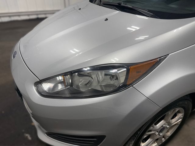 2015 Ford FIESTA SE | Houston, TX | Texas Star Motors 2015 Ford FIESTA SE | Houston, TX | Texas Star Motors