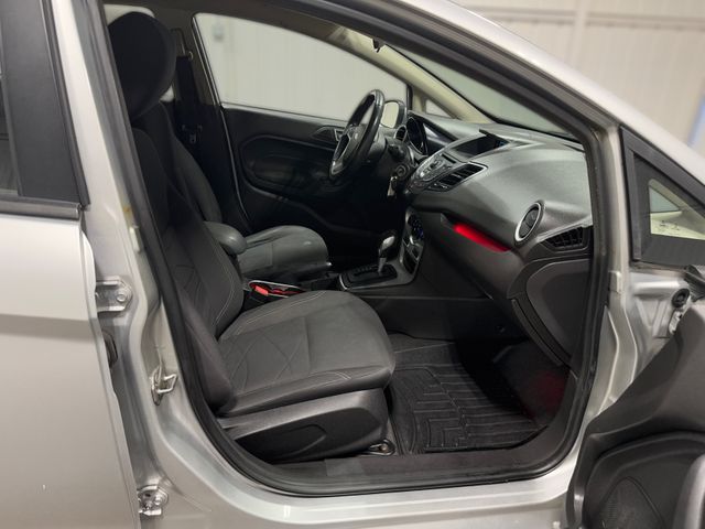 2015 Ford FIESTA SE | Houston, TX | Texas Star Motors 2015 Ford FIESTA SE | Houston, TX | Texas Star Motors