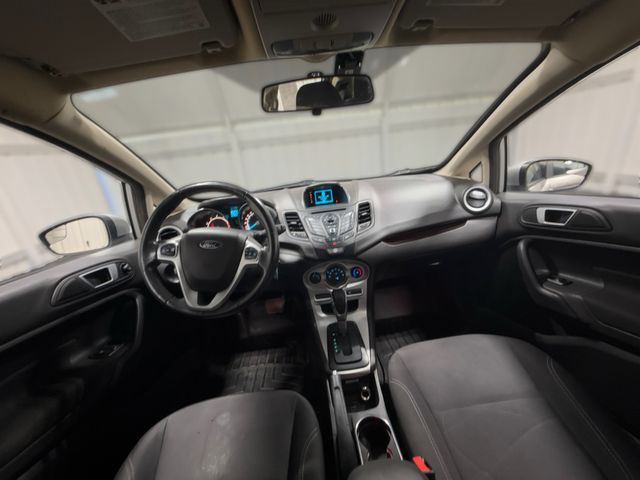 2015 Ford FIESTA SE | Houston, TX | Texas Star Motors 2015 Ford FIESTA SE | Houston, TX | Texas Star Motors