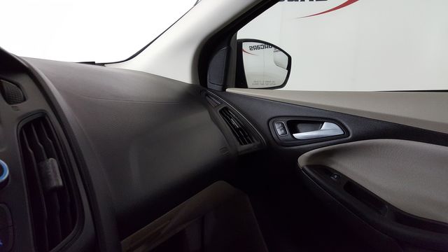 2015 Ford Focus SE | Carrollton, TX | Legend Motorcars of Carrollton