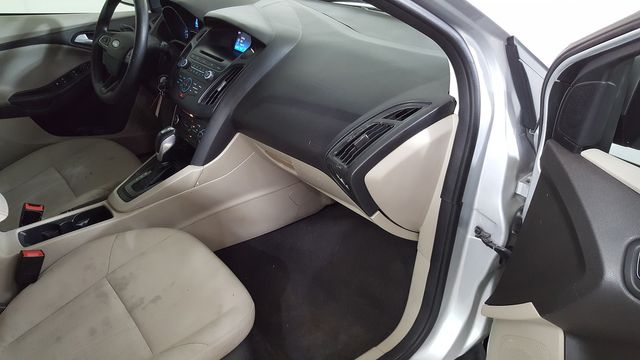 2015 Ford Focus SE | Carrollton, TX | Legend Motorcars of Carrollton 2015 Ford Focus SE | Carrollton, TX | Legend Motorcars of Carrollton