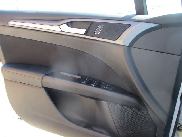 2015 Ford Fusion Hybrid SE