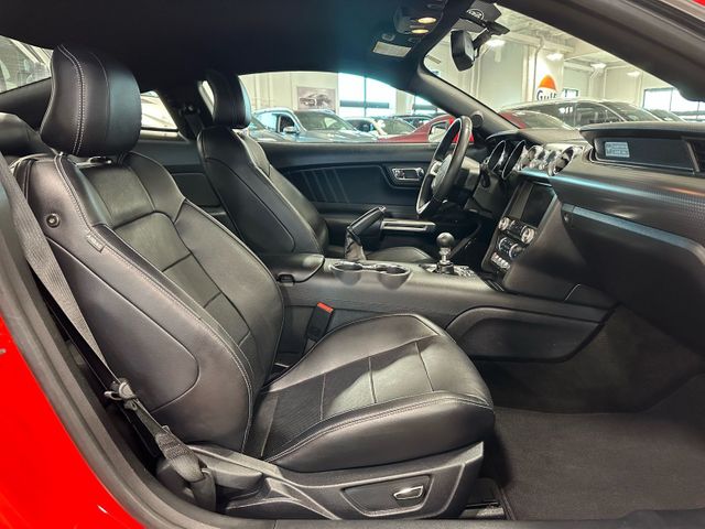 2015 Ford Mustang GT Premium | Irving, Texas | Hopper Motorplex 2015 Ford Mustang GT Premium | Irving, Texas | Hopper Motorplex