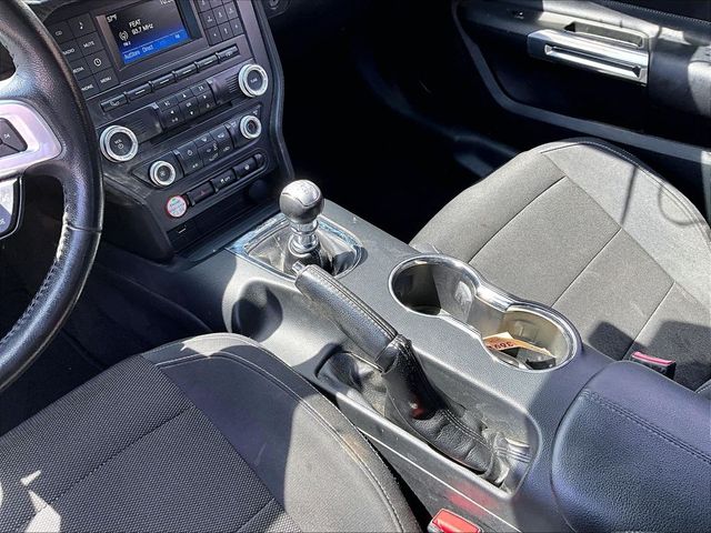 2015 Ford Mustang V6