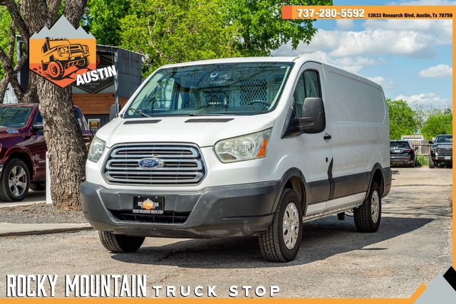 2015 Ford Transit 250 130WB LOW ROOF / 3.7L V6 / 60/40 SIDE DOOR | Austin, TX | Rocky Mountain Truck Stop Austin