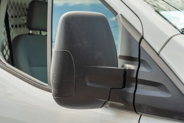 2015 Ford Transit 250 130WB LOW ROOF / 3.7L V6 / 60/40 SIDE DOOR | Austin, TX | Rocky Mountain Truck Stop Austin