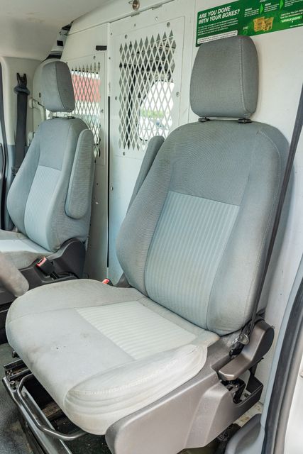 2015 Ford Transit 250 130WB LOW ROOF / 3.7L V6 / 60/40 SIDE DOOR | Austin, TX | Rocky Mountain Truck Stop Austin