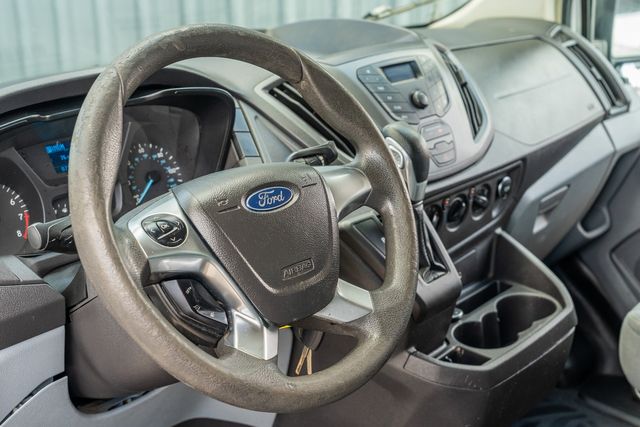 2015 Ford Transit 250 130WB LOW ROOF / 3.7L V6 / 60/40 SIDE DOOR | Austin, TX | Rocky Mountain Truck Stop Austin 2015 Ford Transit 250 130WB LOW ROOF / 3.7L V6 / 60/40 SIDE DOOR | Austin, TX | Rocky Mountain Truck Stop Austin