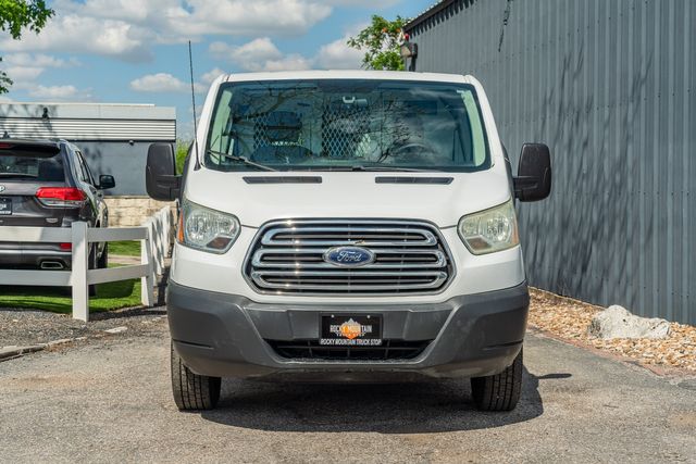 2015 Ford Transit 250 130WB LOW ROOF / 3.7L V6 / 60/40 SIDE DOOR | Austin, TX | Rocky Mountain Truck Stop Austin