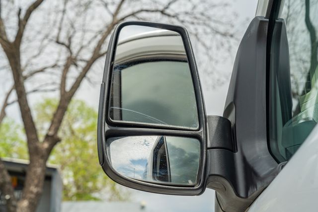 2015 Ford Transit 350 XLT / 15 PASSENGER / 3.7L V6 / TEXAS OWNED | Austin, TX | Rocky Mountain Truck Stop Austin 2015 Ford Transit 350 XLT / 15 PASSENGER / 3.7L V6 / TEXAS OWNED | Austin, TX | Rocky Mountain Truck Stop Austin