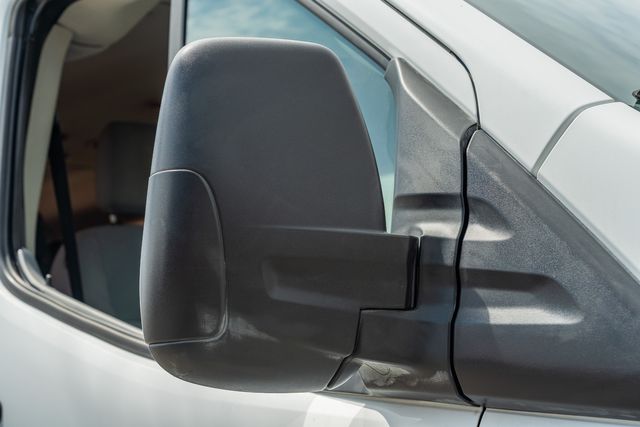 2015 Ford Transit 350 XLT / 15 PASSENGER / 3.7L V6 / TEXAS OWNED | Austin, TX | Rocky Mountain Truck Stop Austin 2015 Ford Transit 350 XLT / 15 PASSENGER / 3.7L V6 / TEXAS OWNED | Austin, TX | Rocky Mountain Truck Stop Austin