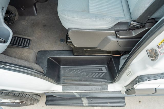 2015 Ford Transit 350 XLT / 15 PASSENGER / 3.7L V6 / TEXAS OWNED | Austin, TX | Rocky Mountain Truck Stop Austin 2015 Ford Transit 350 XLT / 15 PASSENGER / 3.7L V6 / TEXAS OWNED | Austin, TX | Rocky Mountain Truck Stop Austin