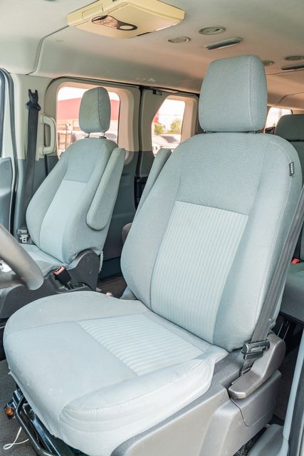 2015 Ford Transit 350 XLT / 15 PASSENGER / 3.7L V6 / TEXAS OWNED | Austin, TX | Rocky Mountain Truck Stop Austin 2015 Ford Transit 350 XLT / 15 PASSENGER / 3.7L V6 / TEXAS OWNED | Austin, TX | Rocky Mountain Truck Stop Austin